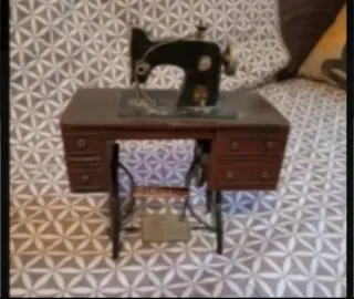 Máquina de coser antigua