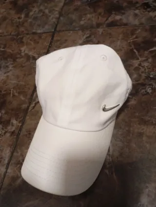 Gorra Nike Blanca