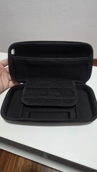 Nintendo Switch OLED Azul/Rojo + Accesorios