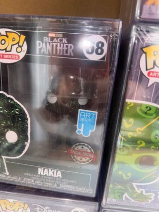 Funko Pop Art Series + Protectores