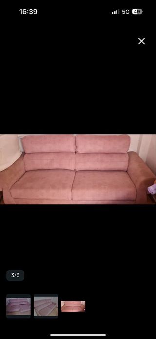 Sofá rosa de tela