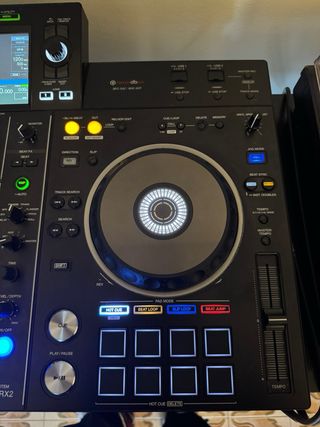 Controladora DJ Pioneer XDJ-RX2 Negra