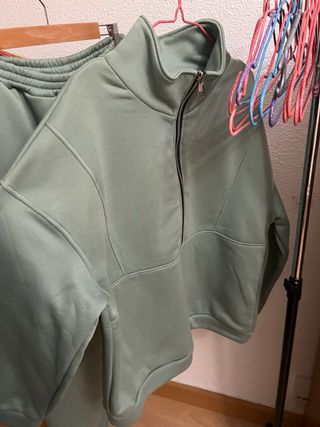 Conjunto chándal verde