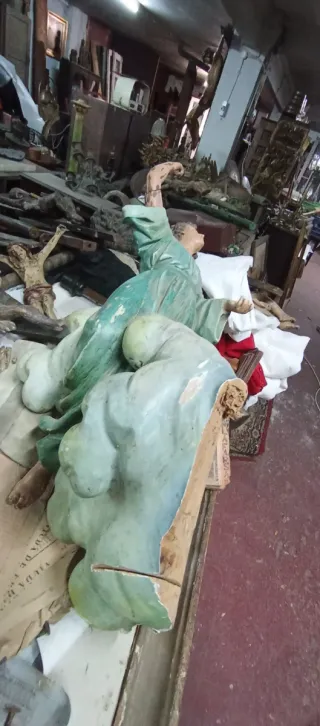 Pareja de ángeles antiguos