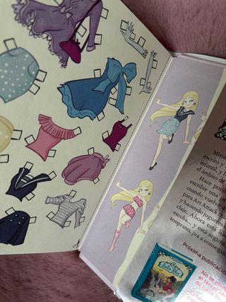 Leila Blue 2: La música de la luna (Spanish Edi...