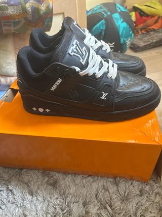 Louis Vuitton Trainer Negro
