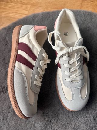 Zapatillas deportivas talla 38-39