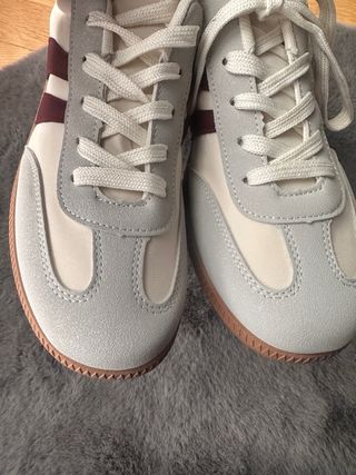 Zapatillas deportivas talla 38-39