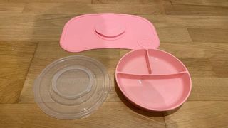 Plato infantil Twistshake con ventosa