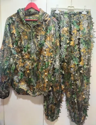 Traje camuflaje hojas 3D
