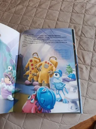 Monstruos, S.A. (Estrenos Disney) (Spanish Edit...