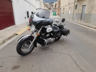 Suzuki Intruder 805 VL Custom