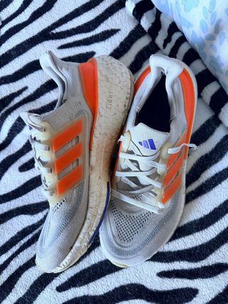 Adidas UltraBoost Light Gris Naranja 42,5 Usadas