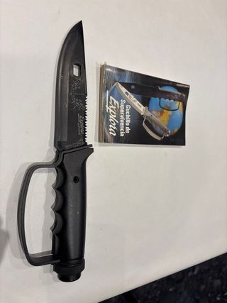 Cuchillo Marto Explora Survival sin usar