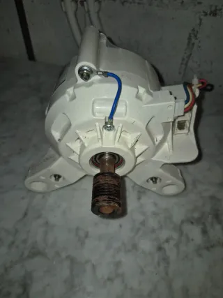 Motor Lavadora Indesit 1400 RPM Motor BPM H27
