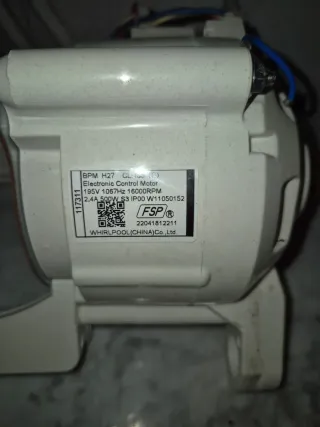 Motor Lavadora Indesit 1400 RPM Motor BPM H27