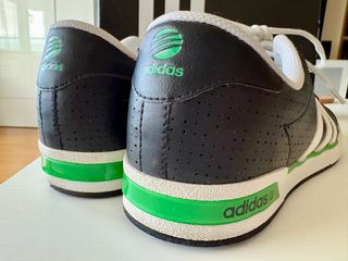 Zapatillas Adidas Negras Cordones Blancos