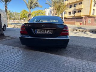 Mercedes-Benz Clase E 2003