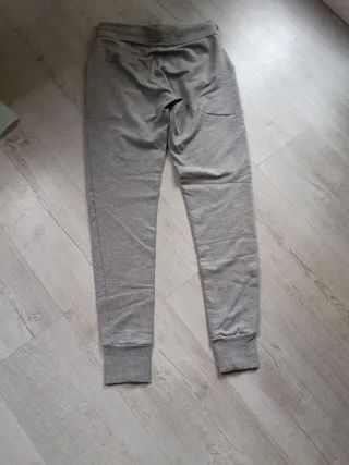Pantalón chándal gris