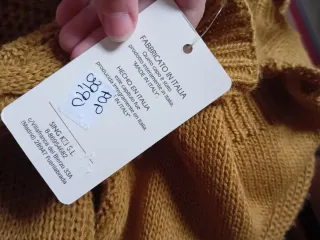 Jersey mostaza con trenzas