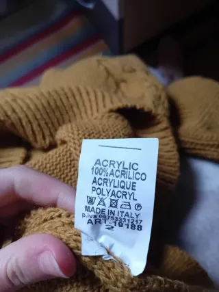 Jersey mostaza con trenzas