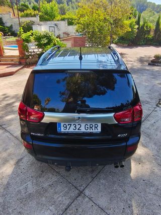 Peugeot 4007 2012