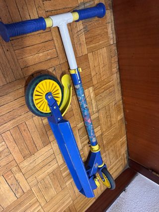 Patinete Bob Esponja Smoby infantil (usado)