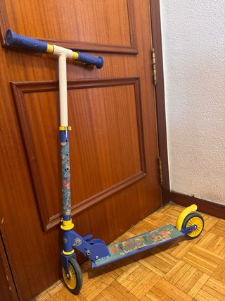 Patinete Bob Esponja Smoby infantil (usado)