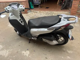 Honda SH 300 Scooter