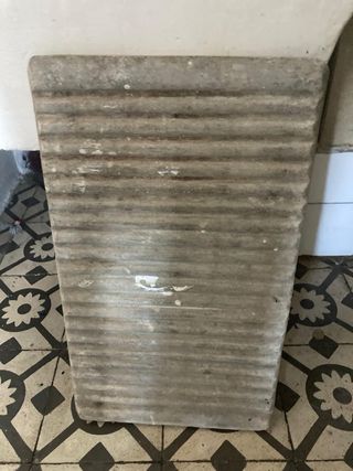 Piedra de lavar antigua