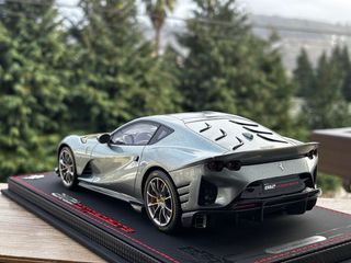 Ferrari 812 Competizione 2021 1:18 BBR