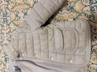 Conjunto abrigo y polainas bebé 6 meses