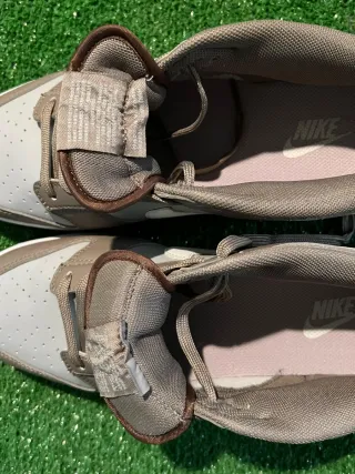 Nike Dunk Beige y Blanco Talla 42