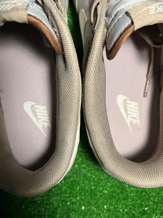 Nike Dunk Beige y Blanco Talla 42