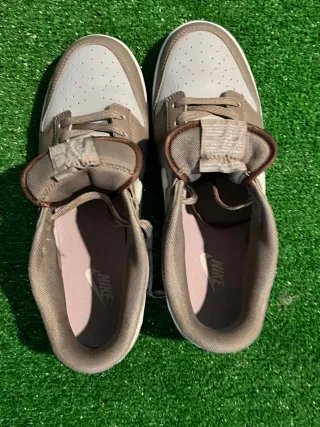 Nike Dunk Beige y Blanco Talla 42