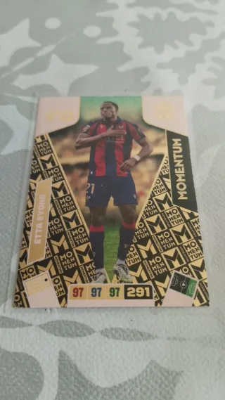 Cromo Adrenalyn Momentum Etan Eyong