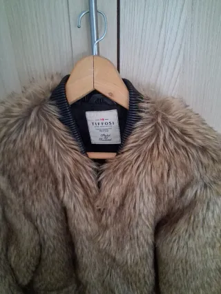 Chaquetón pelo sintético Tiffosi marrón