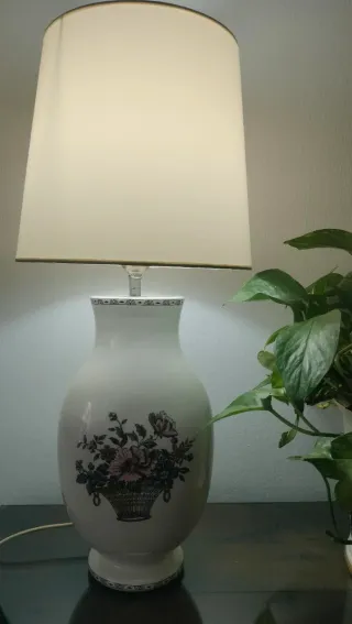 Lámpara de mesa La Cartuja de Sevilla