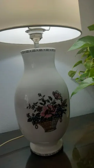 Lámpara de mesa La Cartuja de Sevilla