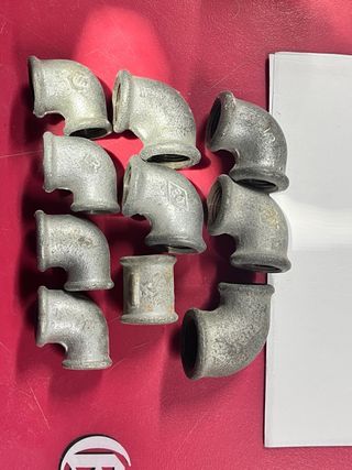 Codo de Hierro Galvanizado