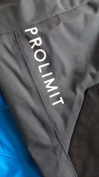 Traje seco vela wingfoil kite talla M 50.