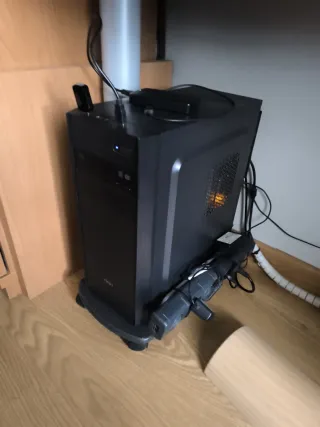 PC Sobremesa i7-8700 + Monitor