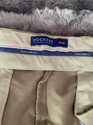Pantalones Dockers color camel