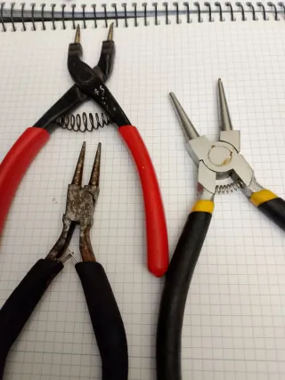 Lote de 7 alicates de punta