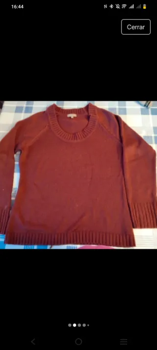 Jersey burdeos cuello redondo