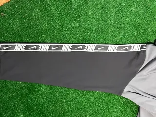 Sudadera Nike Gris y Negra