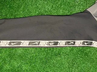 Sudadera Nike Gris y Negra