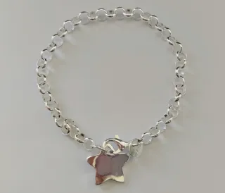 Pulsera de plata con estrella