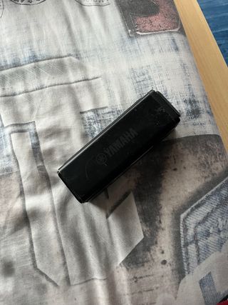 Altavoz Yamaha Negro