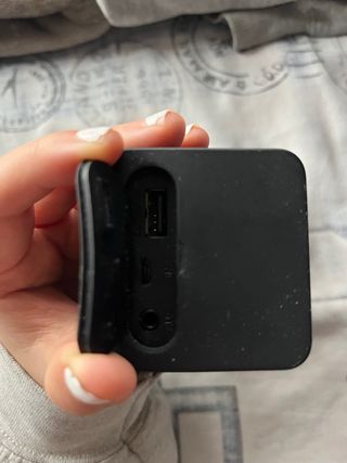 Altavoz Yamaha Negro